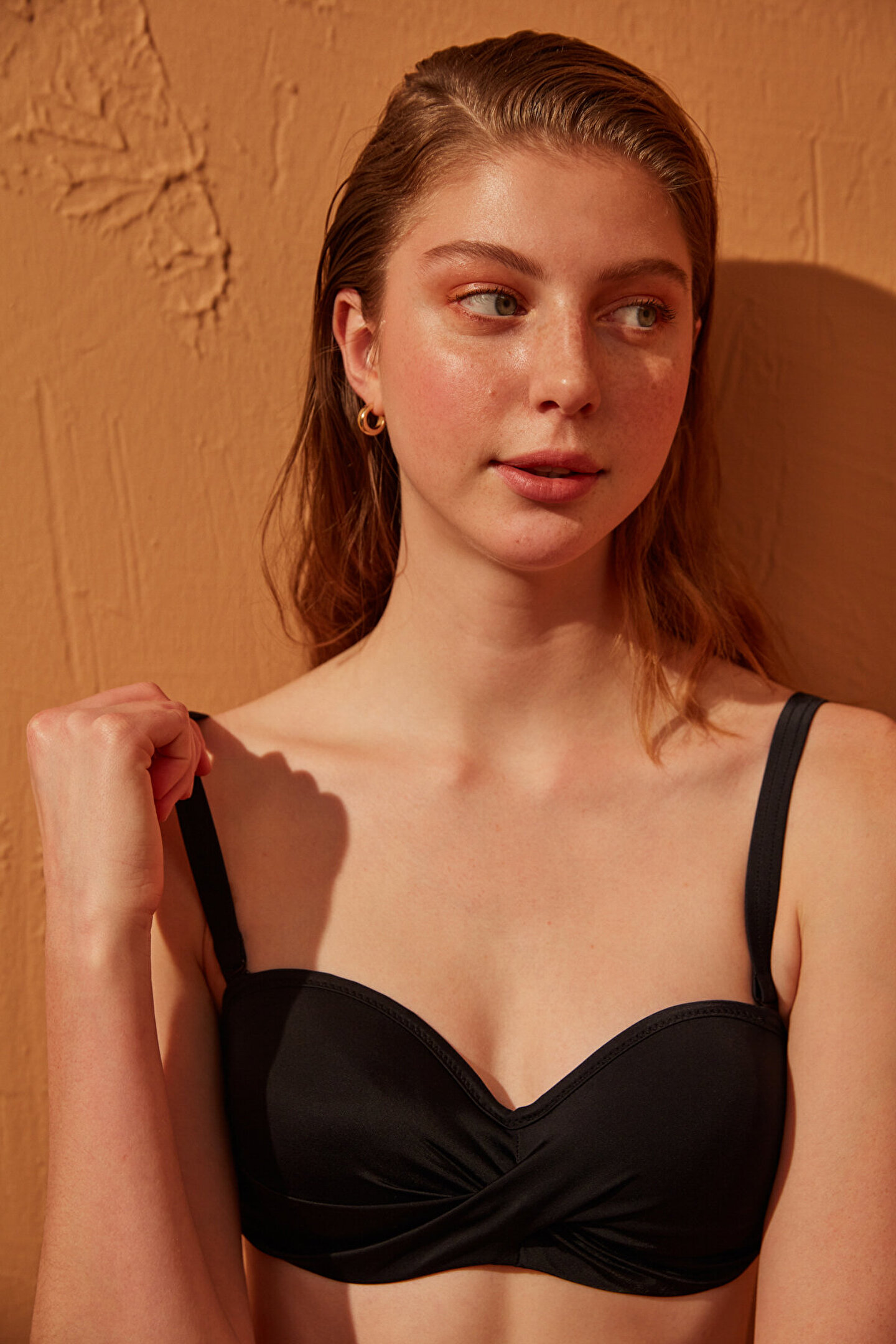 BASIC BEAUTY FORM TOP PLHER52723IY basic-beauty-form-top-plher52723iy